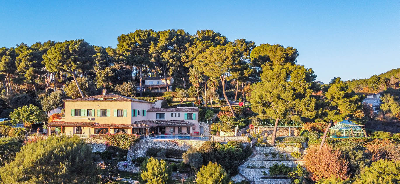 Découvrir cette propriété: Saint-Paul-de-Vence - France - Maison, 15 pièces, 7 chambres - Slideshow Picture 2