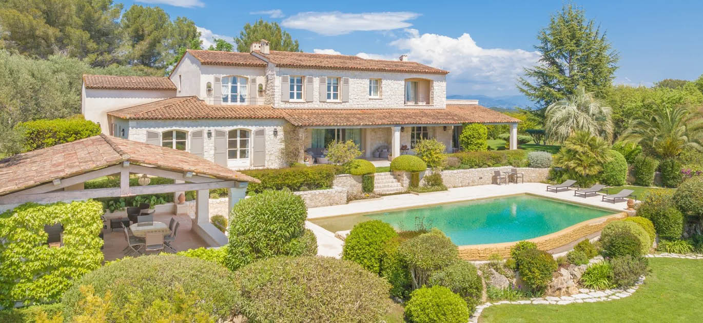 Découvrir cette propriété: Mouans-Sartoux - France - Maison, 12 pièces, 5 chambres - Slideshow Picture 3